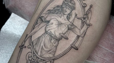 Chloe Duncan Tattoo image 2