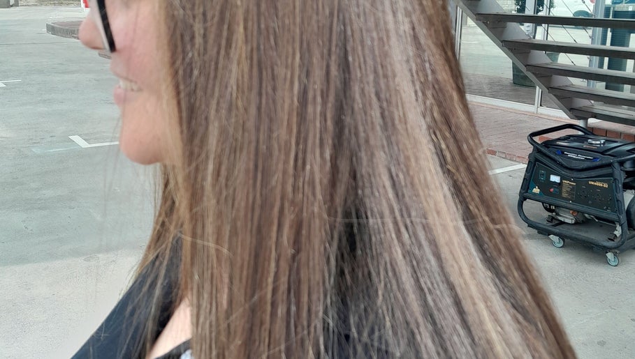 Glamour Hair Nails Beauty vaizdas 1