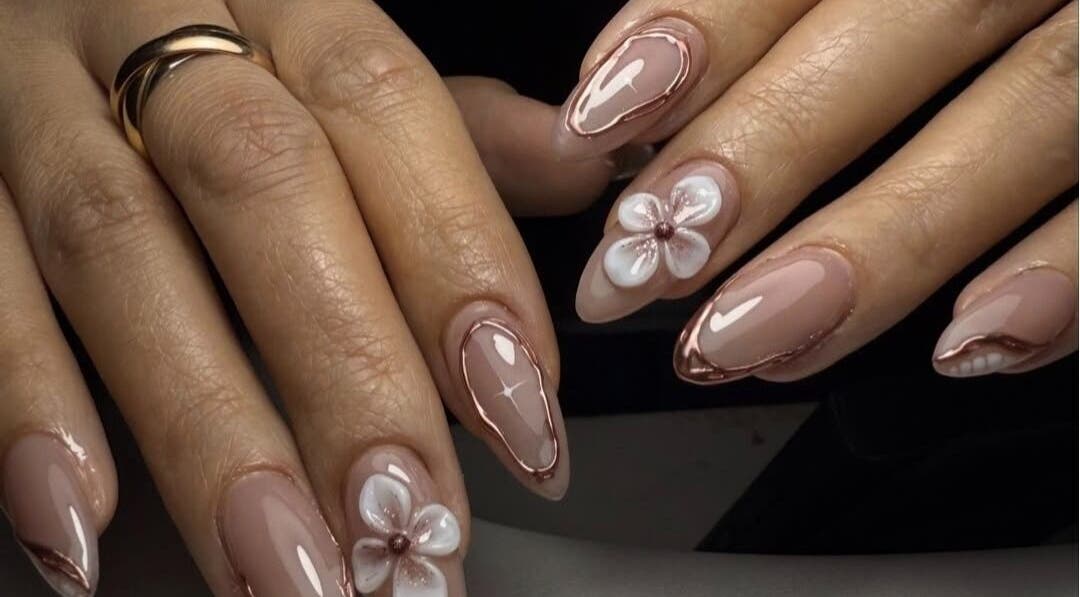 Elegant floral nail art at Latash Beauty Aesthetic, Mashishing, Mpumalanga, ZA. Perfect blend of chic and style.