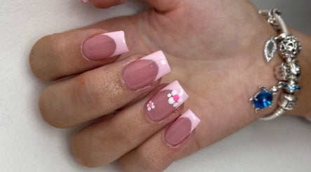 Immagine 3, Regi Nails