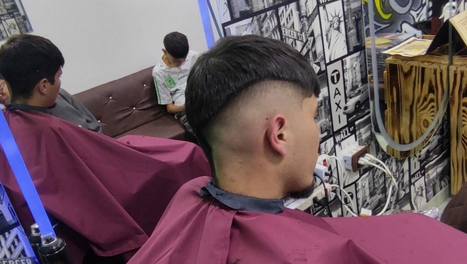 Mathius Barber Studio image 1