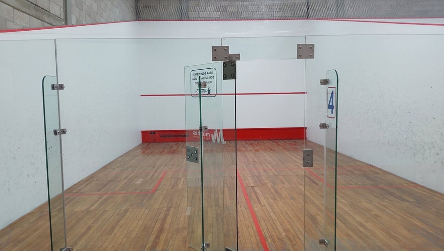 SQUASH CENTER LEON slika 1