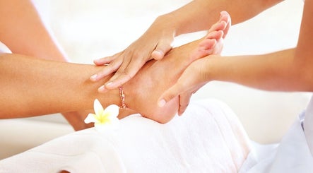 RS Pedicure & Manicure