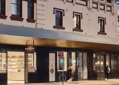 Elegant street view of The Colour House | Bondi | Blonde Specialist located in Sydney, New South Wales, AU.