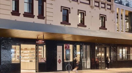 Elegant street view of The Colour House | Bondi | Blonde Specialist located in Sydney, New South Wales, AU.