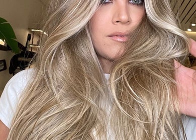 Stunning blonde hairstyle at The Colour House | Bondi | Blonde Specialist, Sydney, New South Wales, AU.