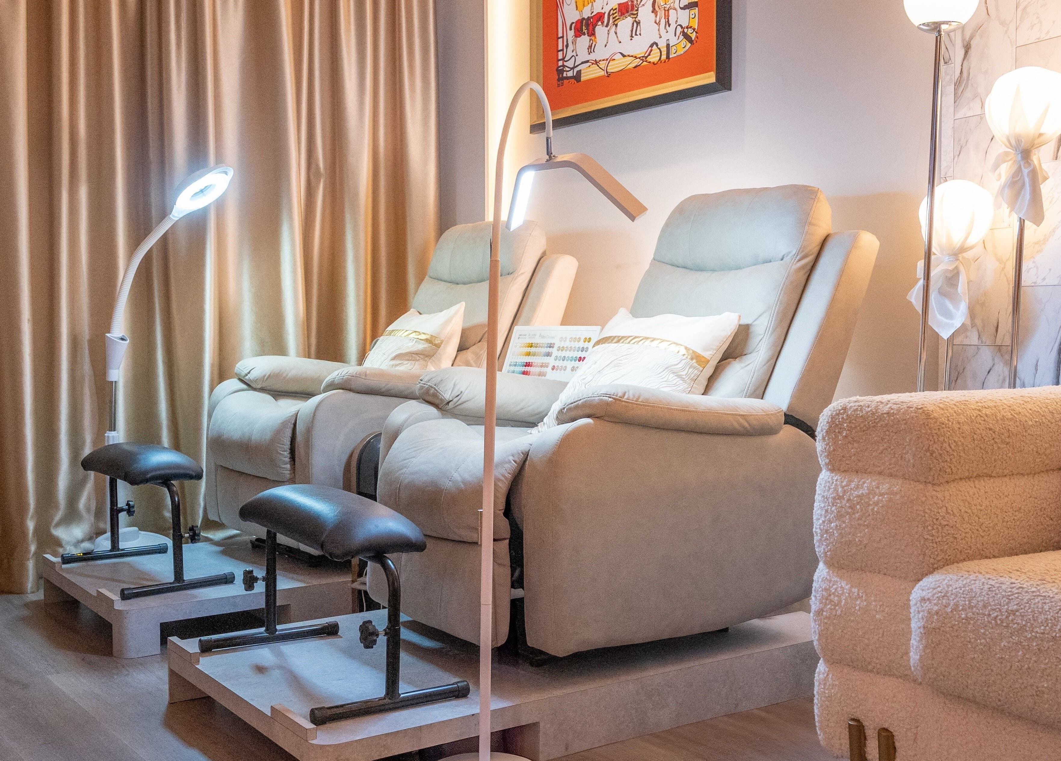 Bijoux Nail Studio's plush seating area in Singapore, Singapore, SG, offering a luxurious spa experience.