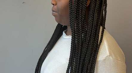 24 Braiding Salon image 3