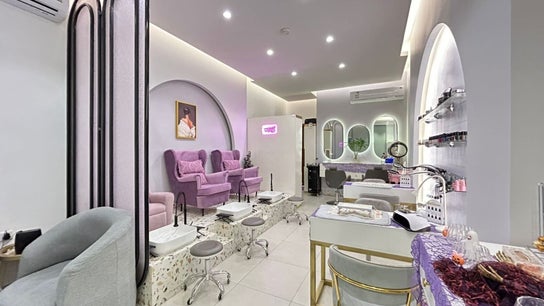 Purple Nail Spa Malqa