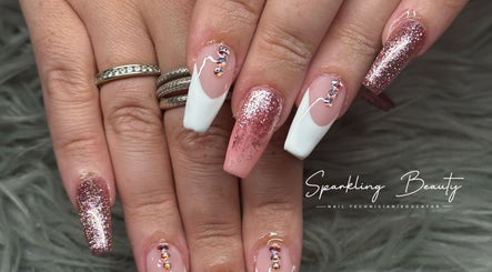 Sparkling Beauty image 3