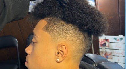 Prince Blendz BarberStudio image 3