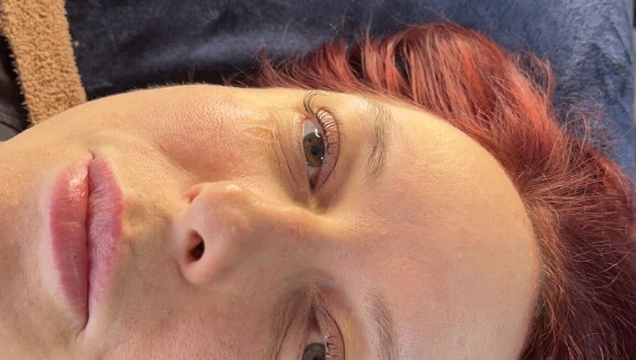 Lashed by lil image 1
