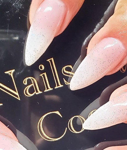 Nails by Coco LLC – obraz 2