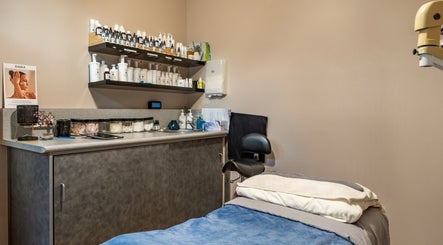 Cinergee Day Spa and Wellness Retreat image 2