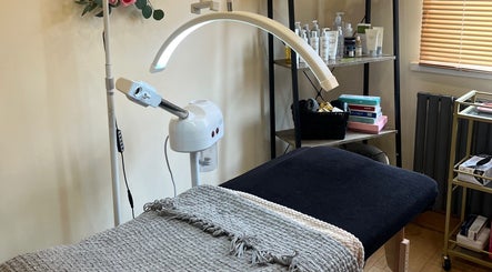 Zafirah Aesthetic Studio