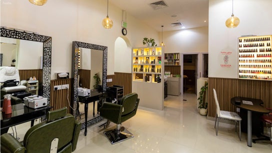 Niharika Singh Beauty Salon