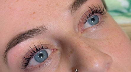 Caitlin's Beauty изображение 2