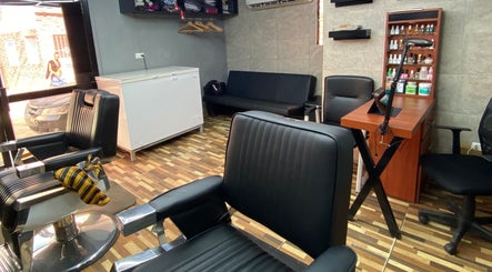 Real Stilo Barber Shop image 3