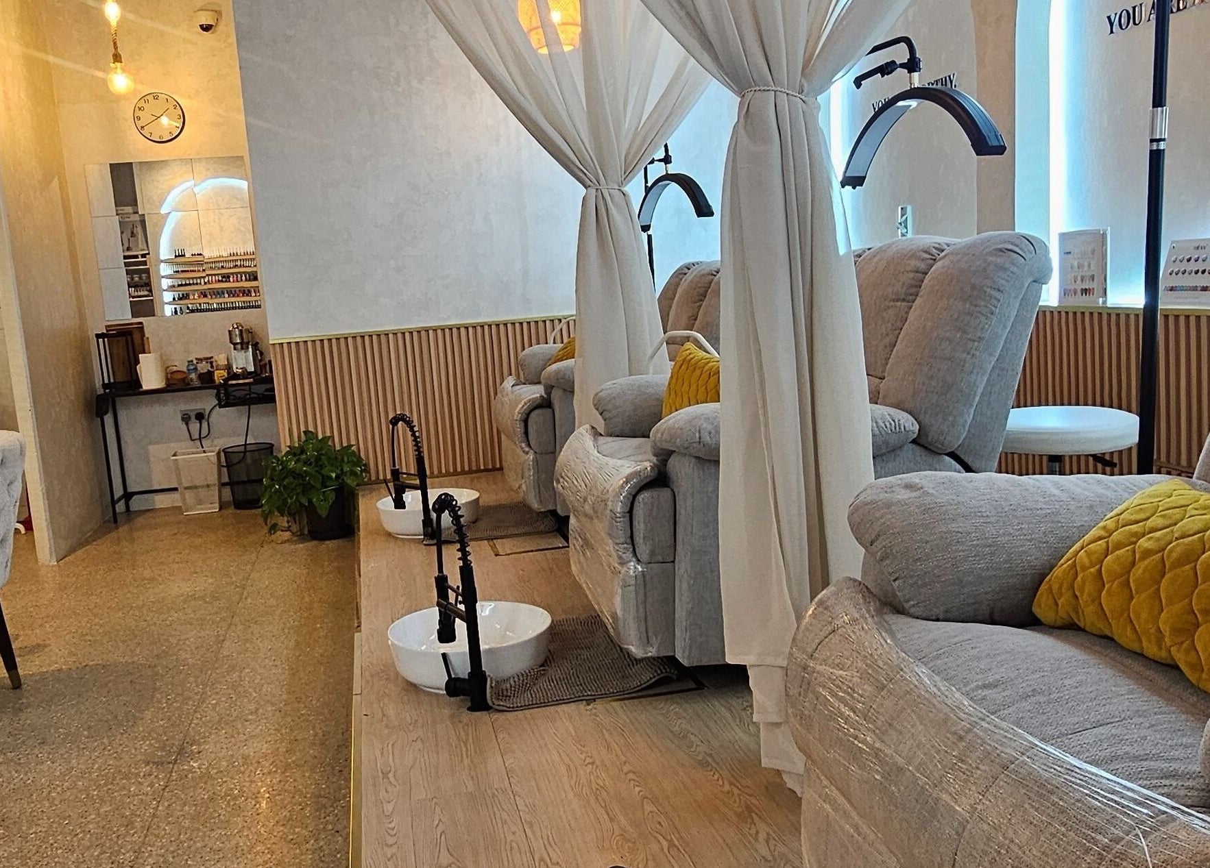 Elegant pedicure chairs at Lumina Nail & Lash Salon, الدوحة, بلدية الدوحه, QA, offering serene relaxation.