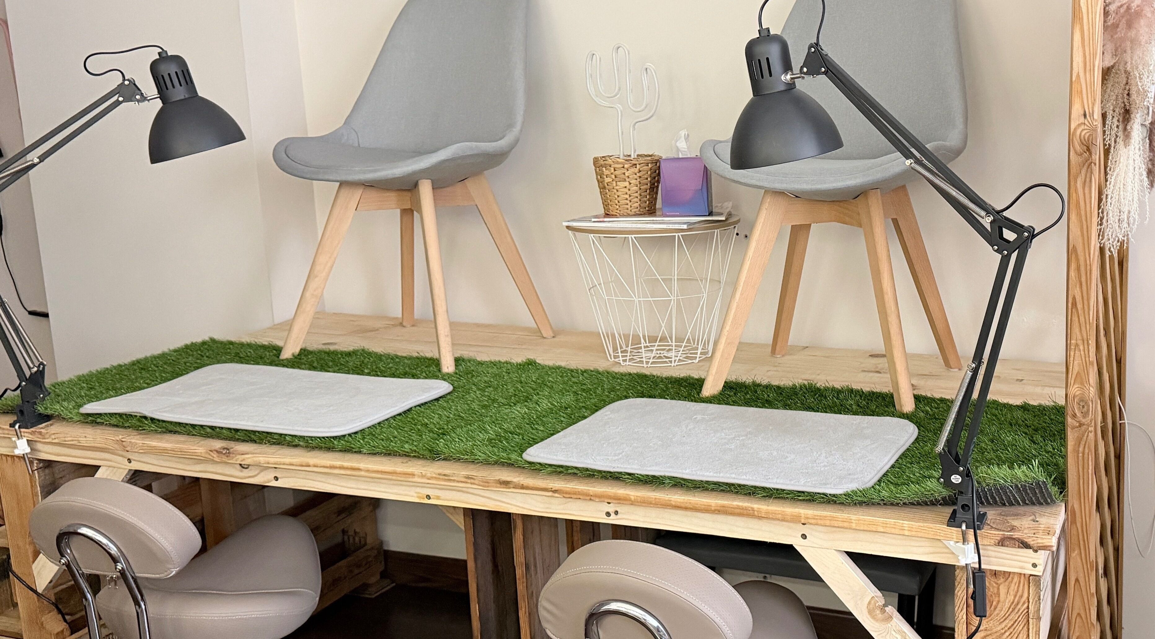 Espacio moderno en Paramio Studio, Valladolid, Castilla Y León, ES, equipado para belleza y bienestar.