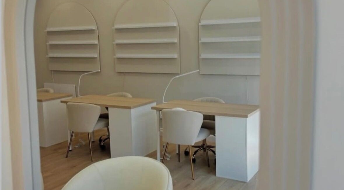 Elegant manicure stations at Ohthatsalon in Tyldesley, England, GB, featuring modern, minimalist design.