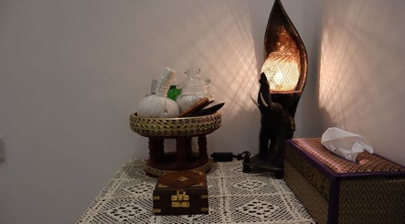 Traditional Thai decor at Thai House Beauty and Spa, Abu Dhabi, AE creates a peaceful ambiance.