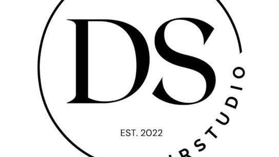 - DS HAIRSTUDIO est. 2022 -