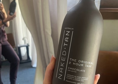 Experience Naked Tan at Glow With Me Alexia in Melbourne, Victoria, AU for a perfect two-hour tan.