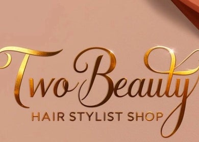 Logotipo elegante da twoBeauty em Forte Da Casa, Lisboa, PT com letras douradas estilizadas.