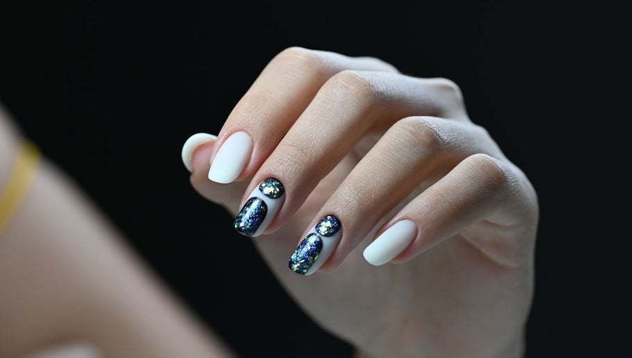 𝐒𝐭𝐮𝐝𝐢𝐨 Nails Neni Fabelo image 1