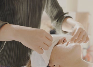 Facial treatment at Star Seed + Violet Stopford Retreat Popup, London, England, GB.