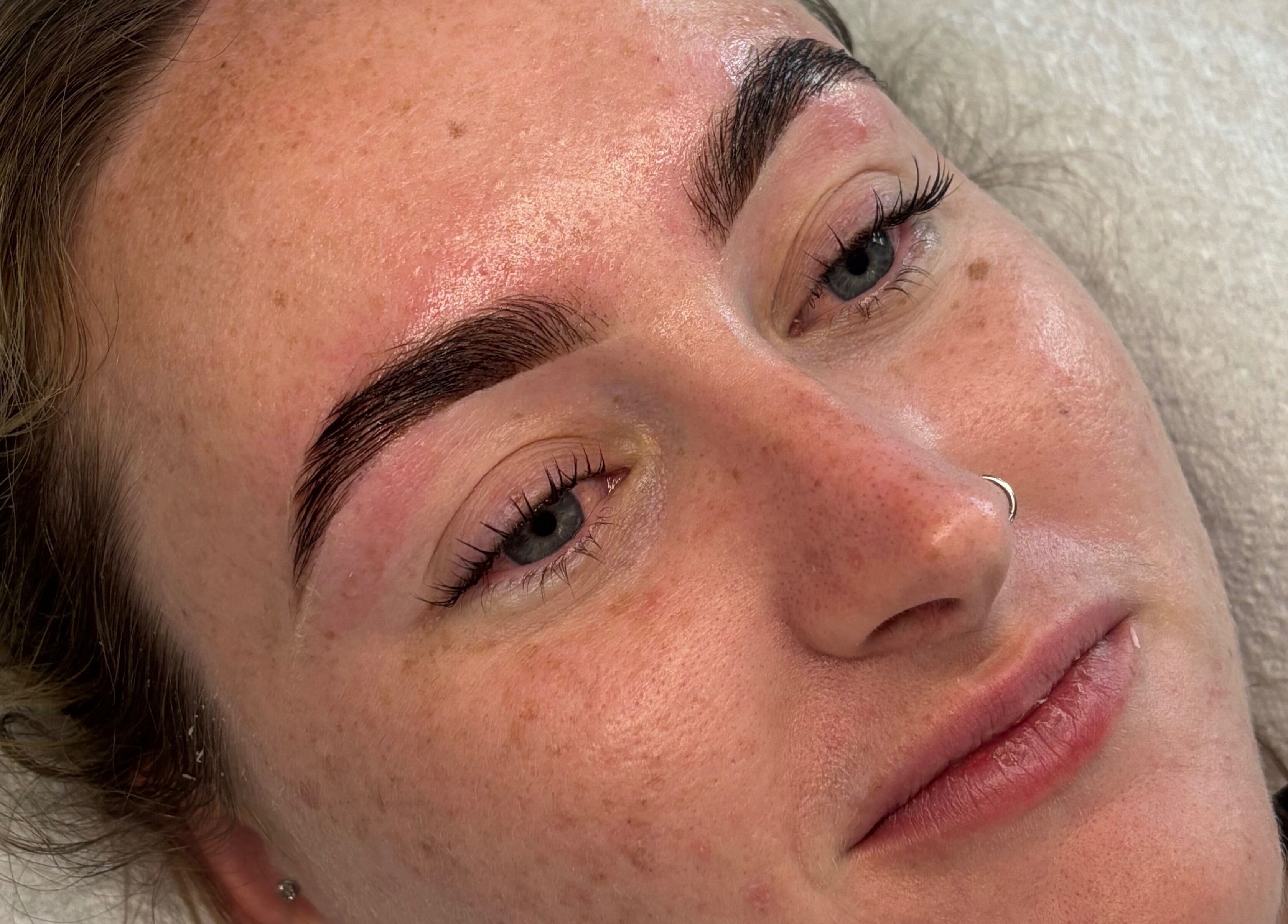 Expertly shaped brows at Brow Bliss, Mandurah, Western Australia, AU enhance natural beauty.