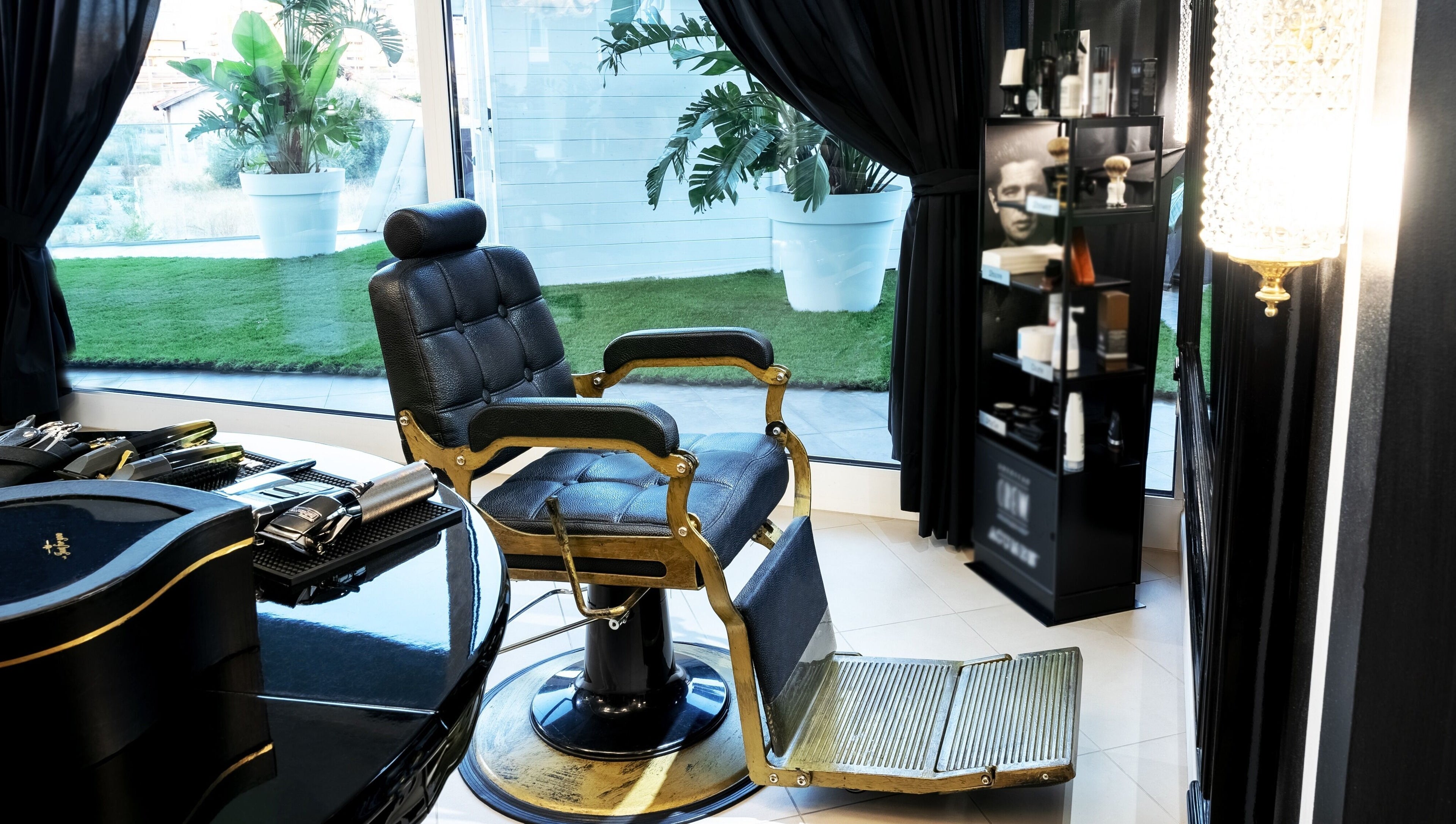 Lussuosa sedia da barbiere presso Terapia & Bellezza di Sara Cauli a Cagliari, Cagliari, IT.
