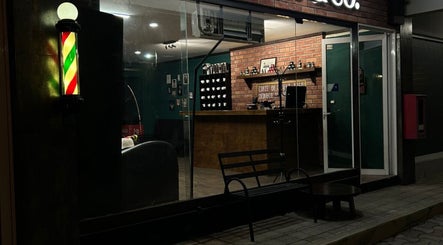 Barberia Majestic & Co image 3