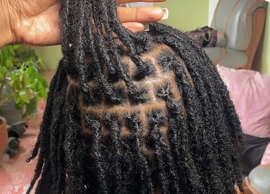 Detailed loc maintenance at HONEYBODY BEAUTY BAR & THE LOC HIVE, May Pen, Clarendon, JM.