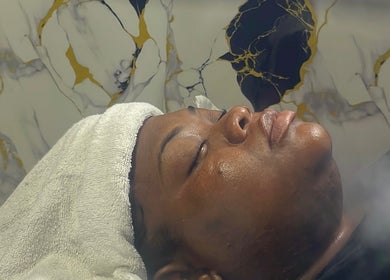 Relaxing facial treatment at HONEYBODY BEAUTY BAR & THE LOC HIVE, May Pen, Clarendon, JM. Refreshing skincare.