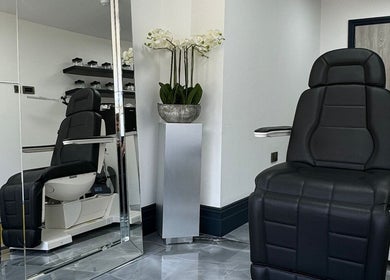 Luxurious treatment chair at Annayah Aesthetics (Kemptown), Brighton And Hove, England, GB, elegant and modern.