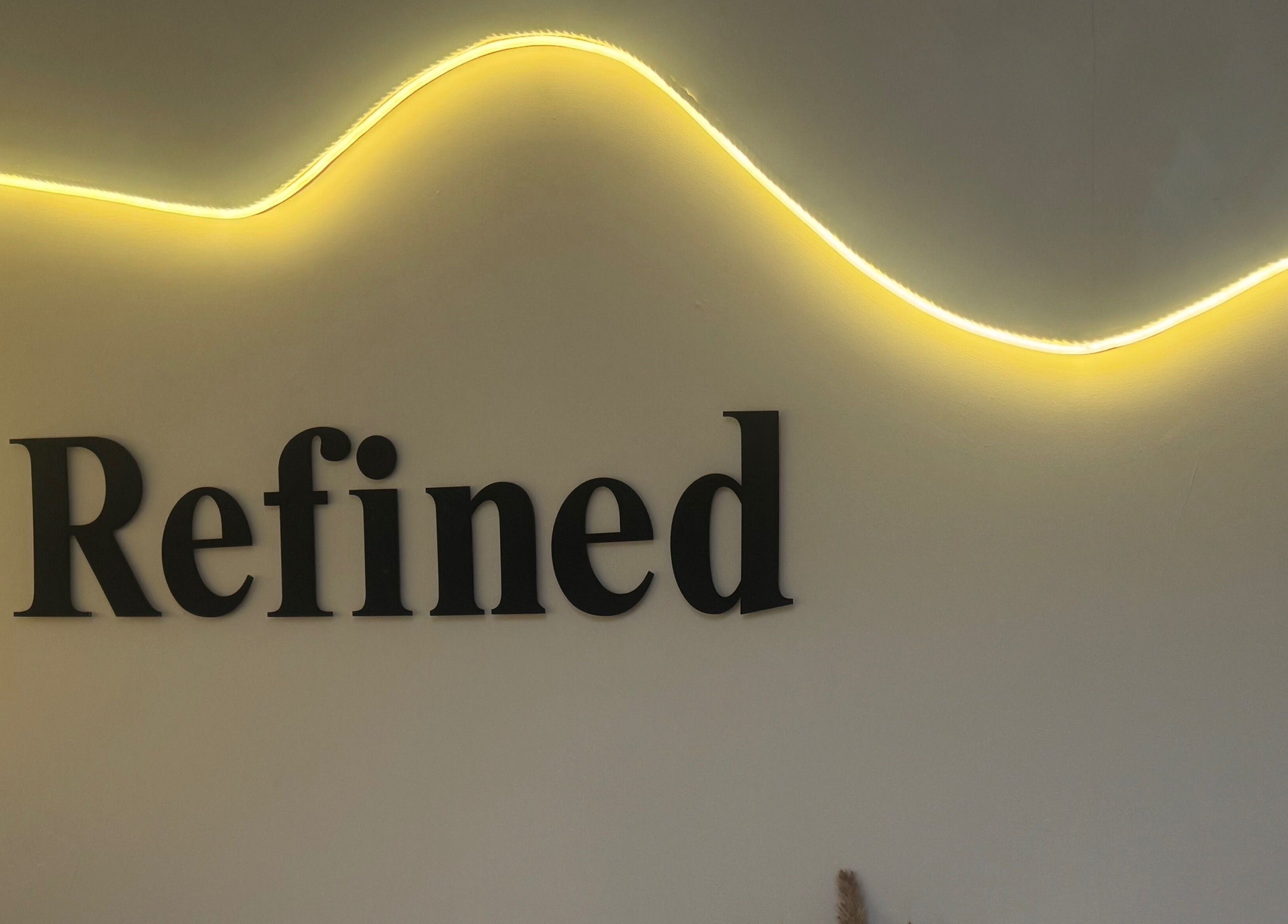 Refined By Maja's elegant wall lighting in Inverness, Scotland, GB, showcasing modern design.