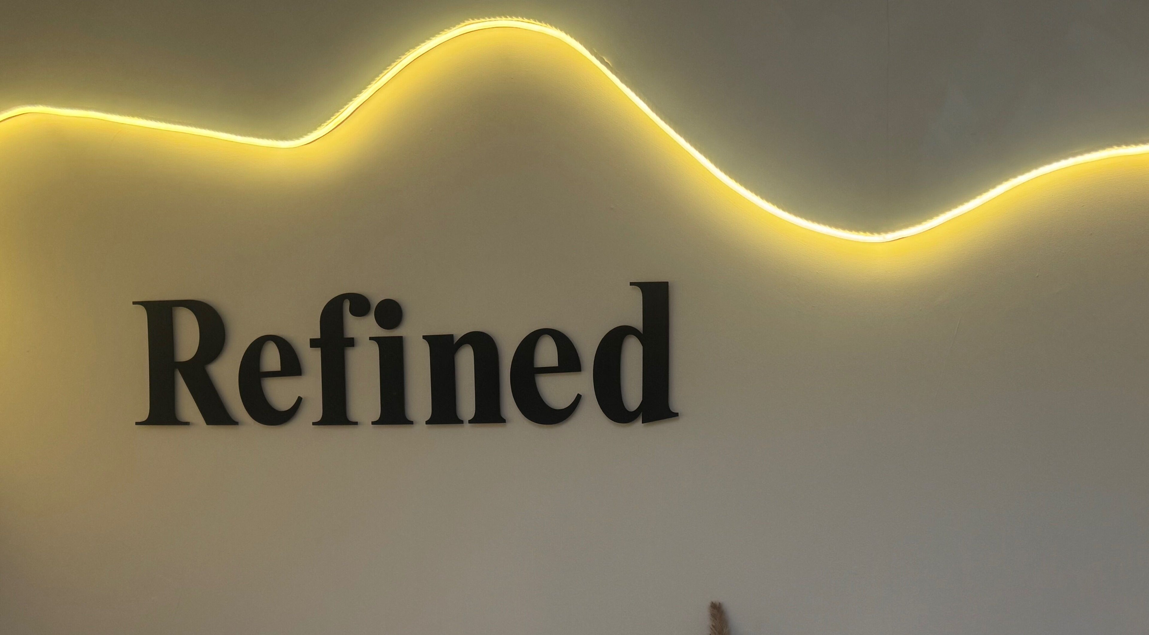 Refined By Maja's elegant wall lighting in Inverness, Scotland, GB, showcasing modern design.