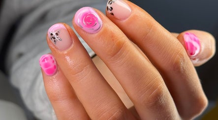 Imagen 3 de NailsbyLoisB