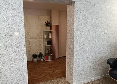 Stylish interior of Sakura Salon and Wellness, Plovdiv, Plovdiv, BG, featuring a chic seating and decor.