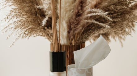 Lavish Skincare decor photo with pampas grass at Somerset West, Western Cape, ZA.