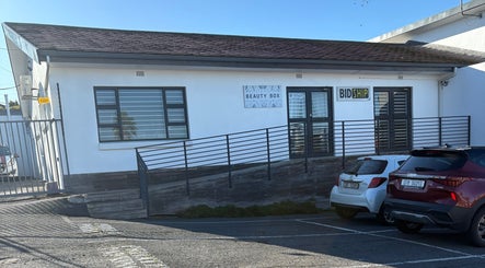 Front view of Lavish Skincare in Somerset West, Western Cape, ZA; modern design with parking.