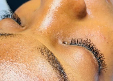 Close-up of elegant eyelash extensions at N.SPA Mobile Beauty, London, England, GB.