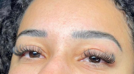 Lorell’s Lashes