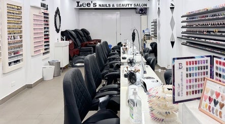 Lee’s Nails & Beauty Salon