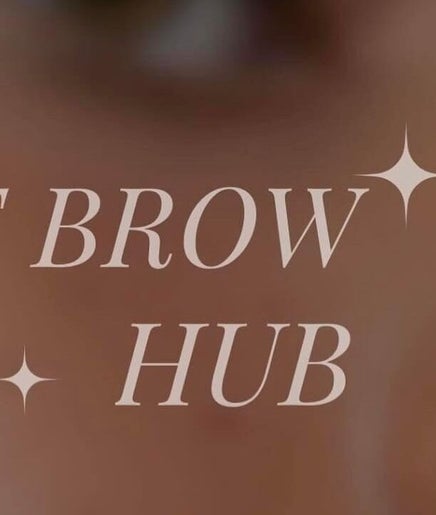 The Brow Hub Bild 2