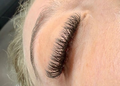 Close-up of eyelash extensions at EMC Beauty And Lashes, Poyntzpass, Northern Ireland, GB, showcasing premium beauty care.