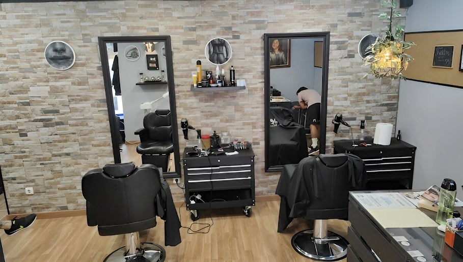 Aneel barbershop kép 1