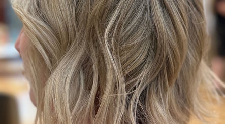 Arora Hair and Makeup